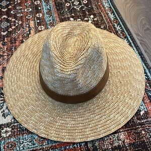 GIGI PIP star hat. NWT.